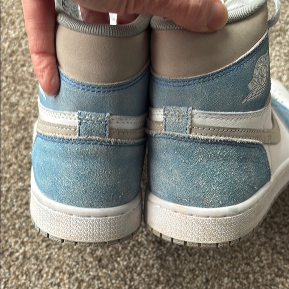Nike Air Jordan 1 High Blue White Sneakers - Picture 2 of 6